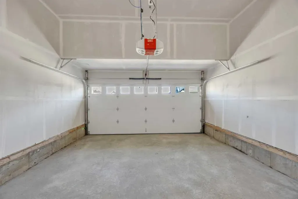 139 Homestead Common NE