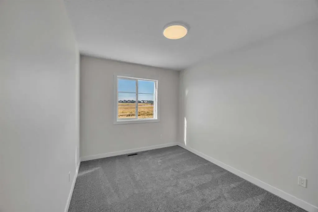 139 Homestead Common NE