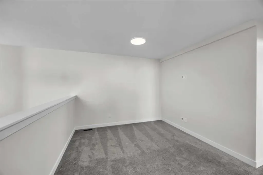 139 Homestead Common NE