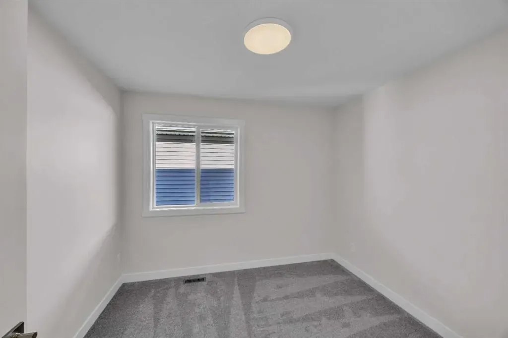 139 Homestead Common NE