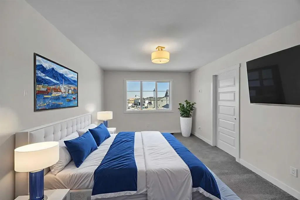 139 Homestead Common NE