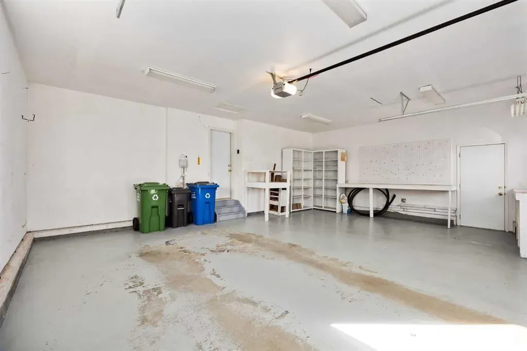 103 West Terrace Point