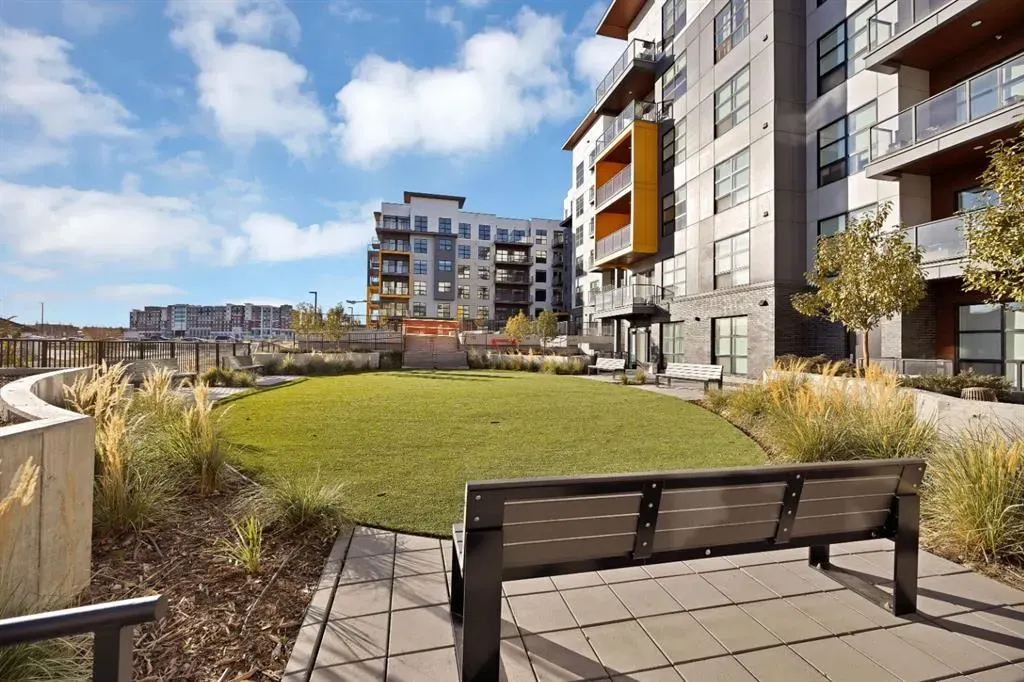 370 Dieppe Drive SW, #401