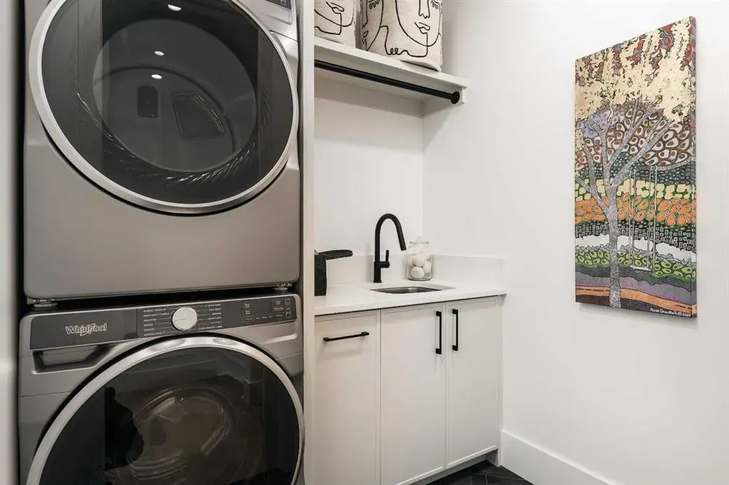 1700 73 Street SW, #208