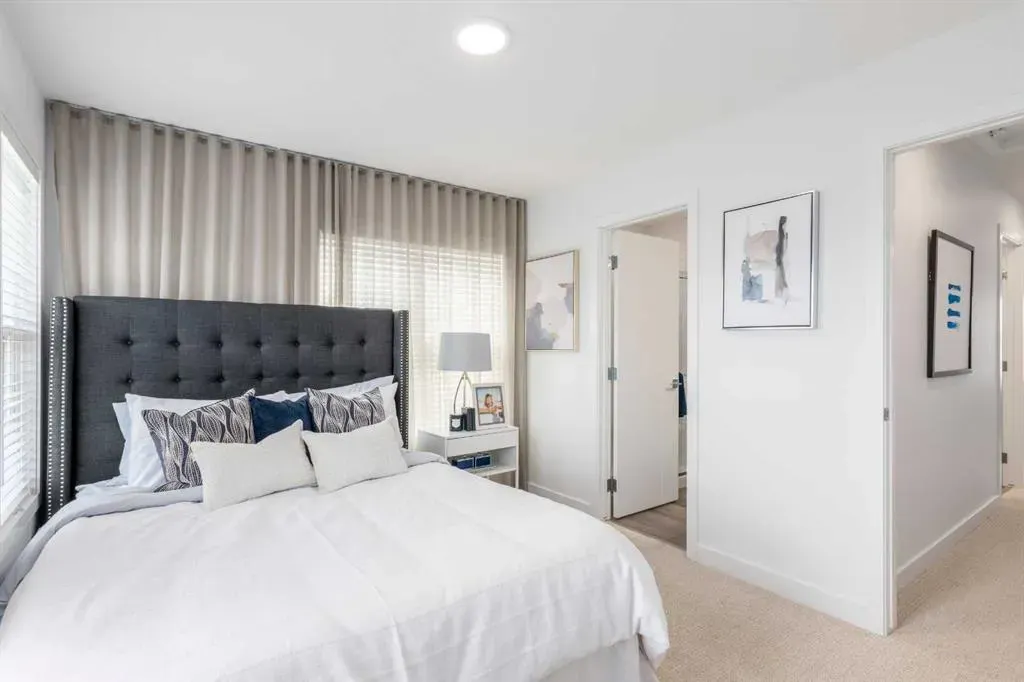 437 Alpine Avenue SW, #309