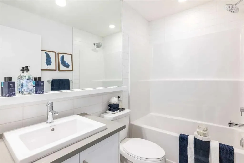 437 Alpine Avenue SW, #309