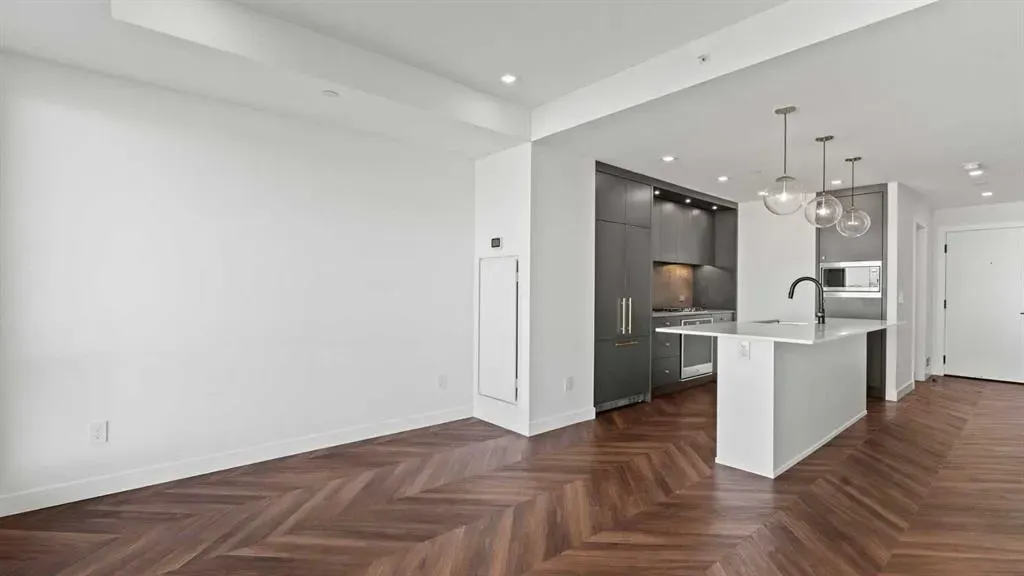 8505 Broadcast Avenue SW, #615