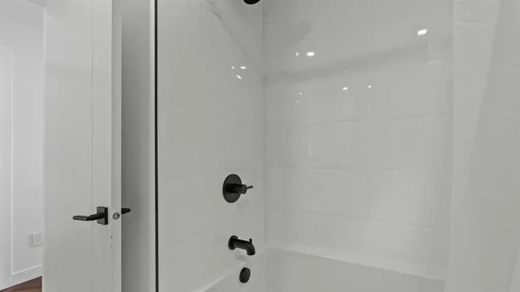 8505 Broadcast Avenue SW, #615