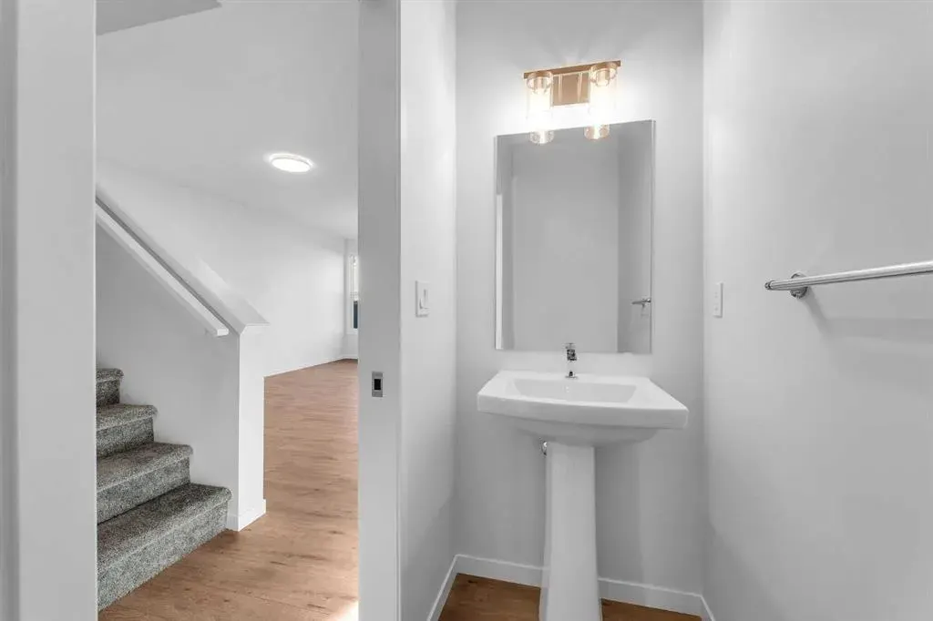 50 Setonstone Manor SE