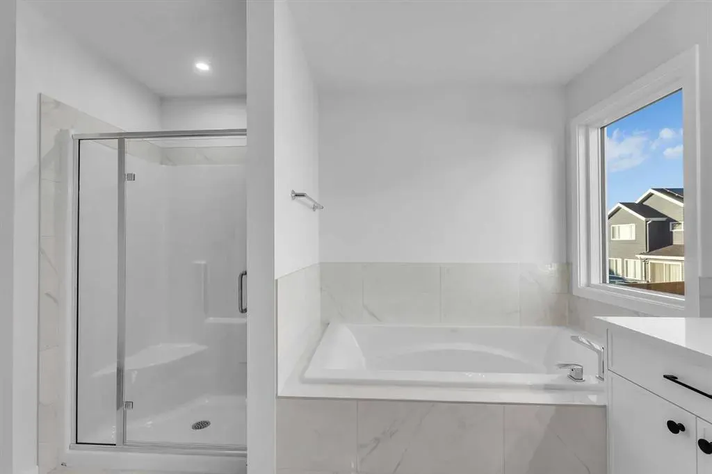 50 Setonstone Manor SE