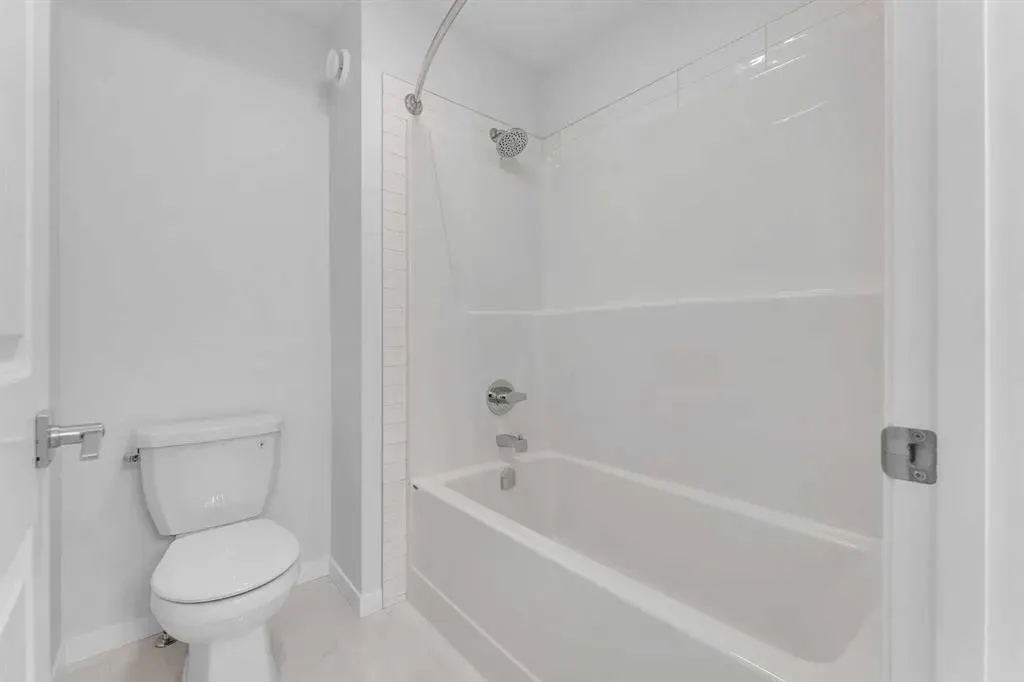 50 Setonstone Manor SE