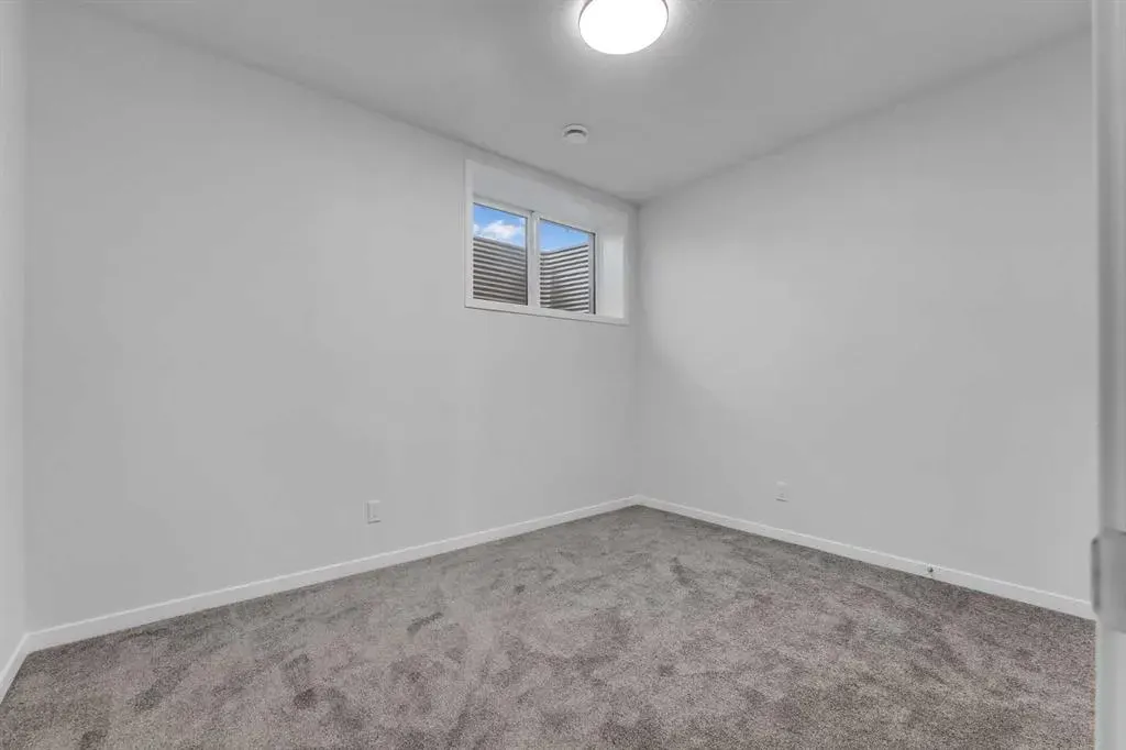 50 Setonstone Manor SE