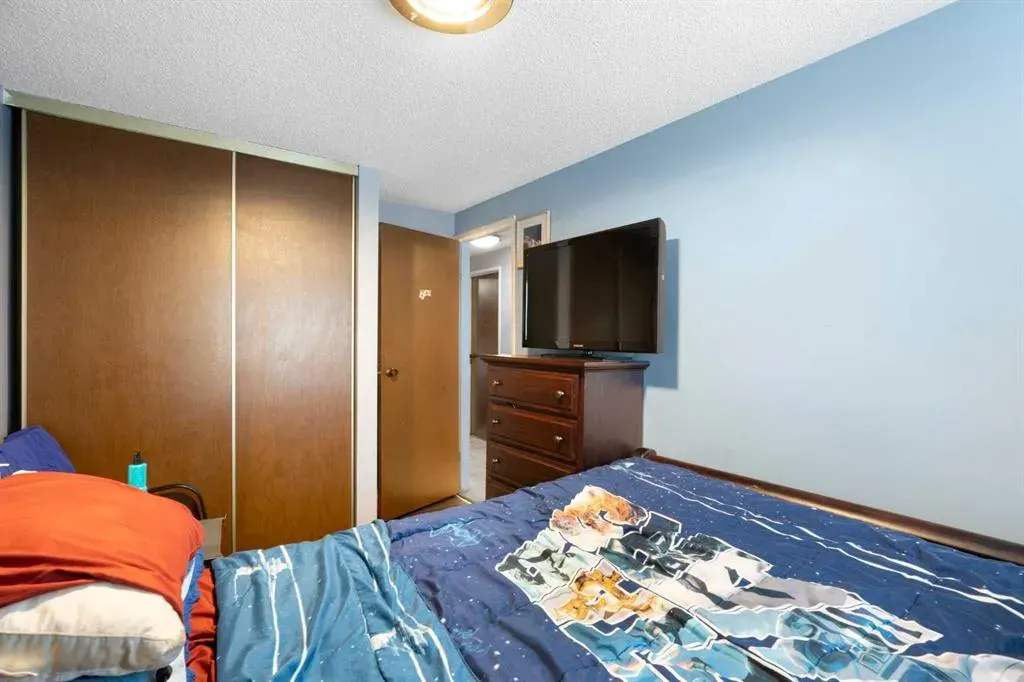 20 Falbury Crescent NE, #161