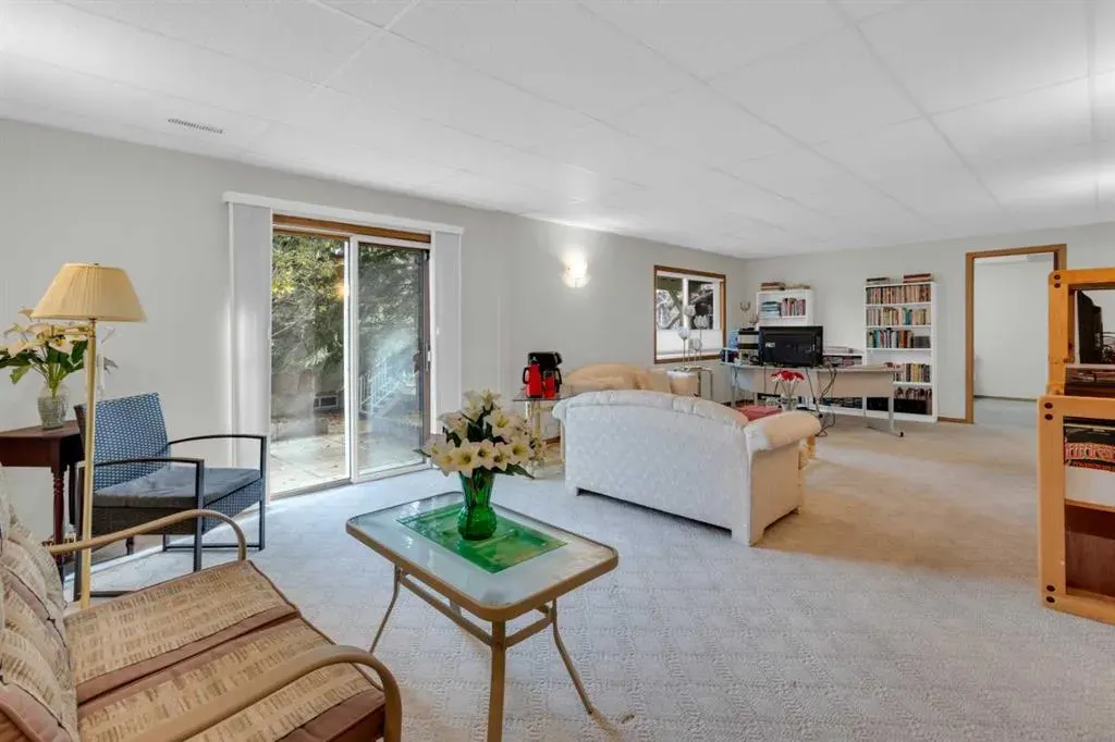 50 Christie Gardens SW