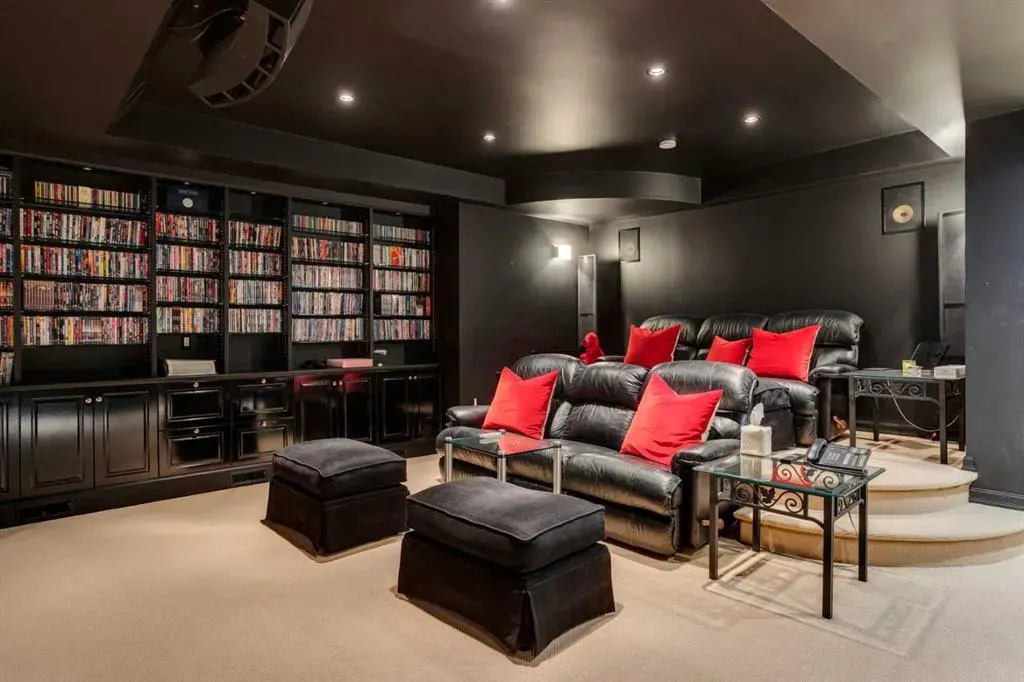 126 Eagle Ridge Drive SW