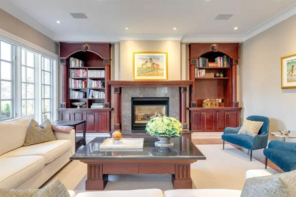 126 Eagle Ridge Drive SW