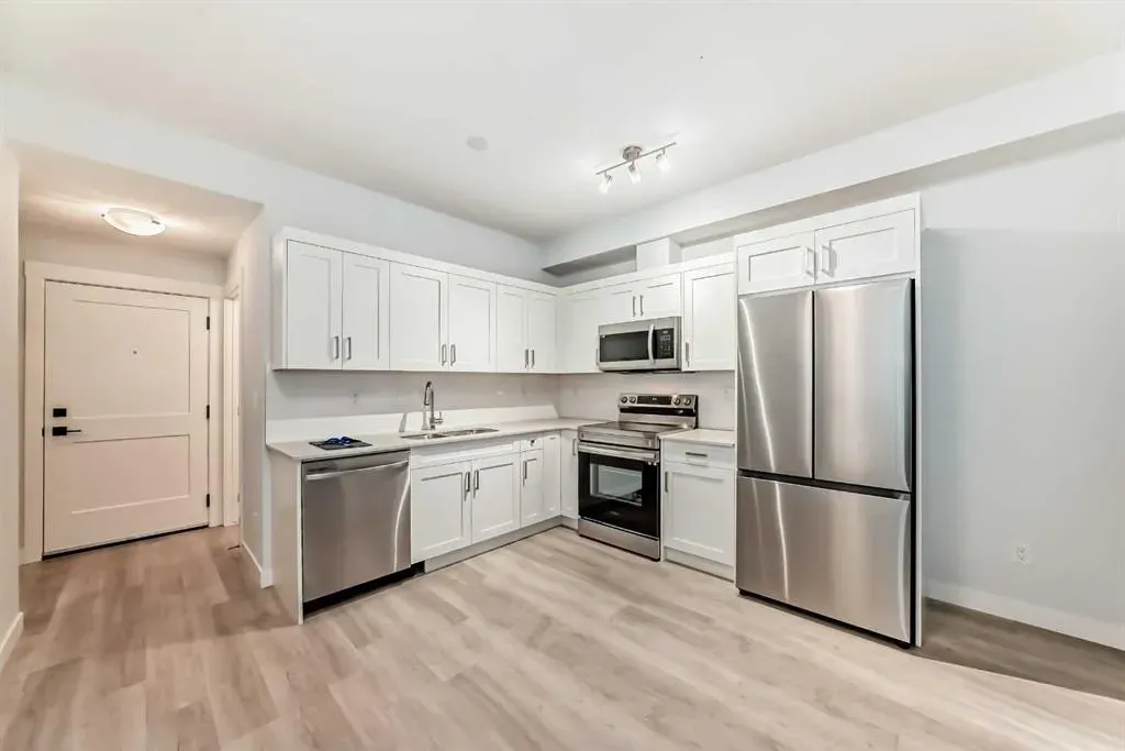 30 Sage Hill NW, #506