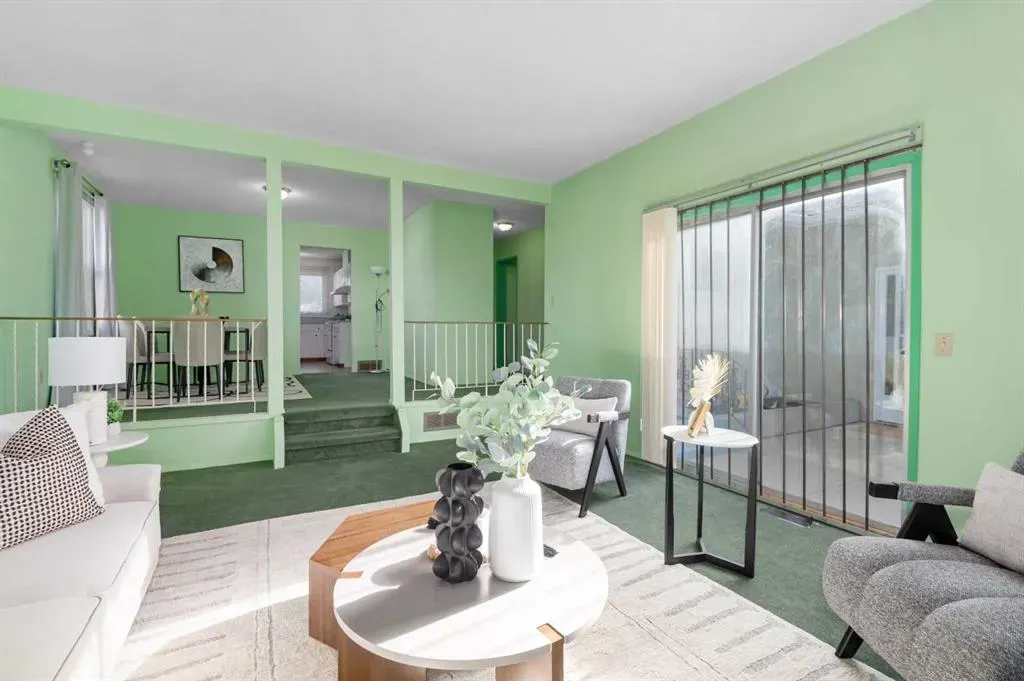 228 Queensland Drive SE