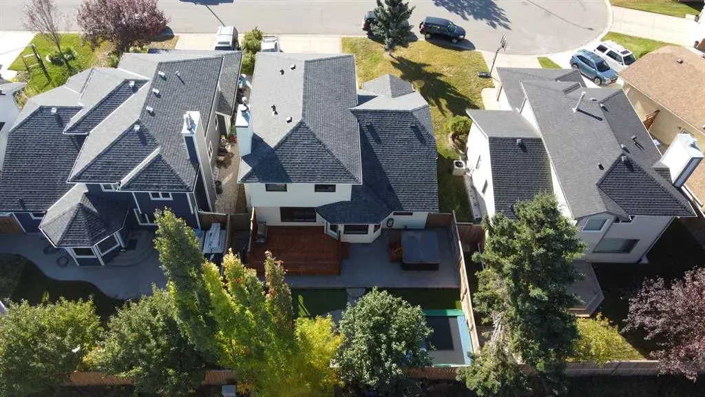 88 Woodford Close SW