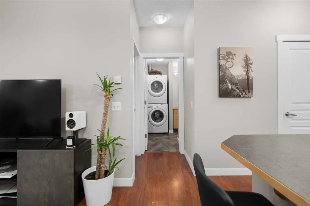 211 Aspen Stone Boulevard SW, #1111