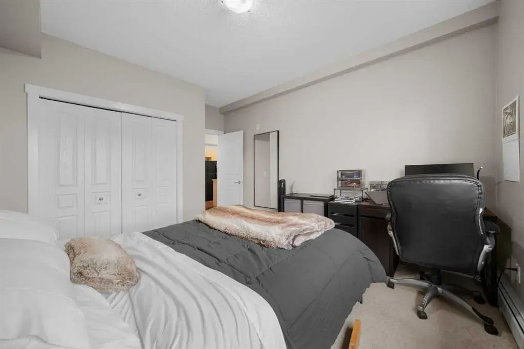 211 Aspen Stone Boulevard SW, #1111