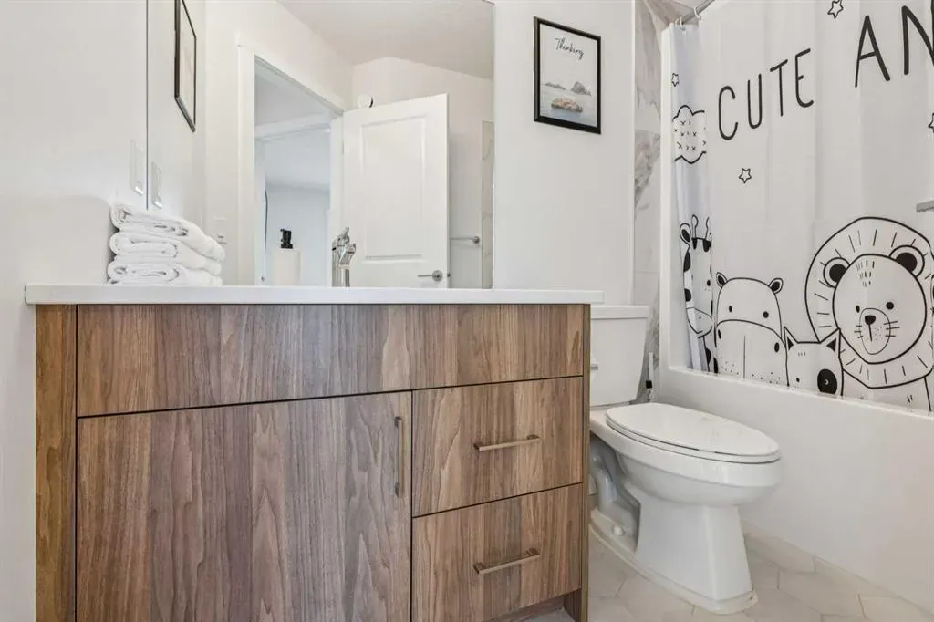 259 Lucas Boulevard NW