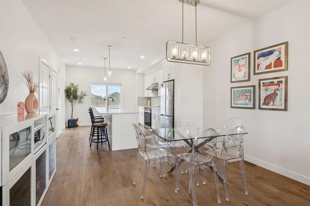 259 Lucas Boulevard NW