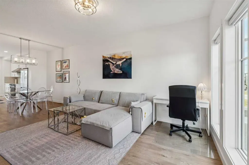 259 Lucas Boulevard NW