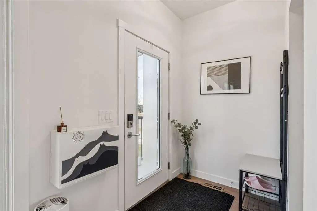 259 Lucas Boulevard NW