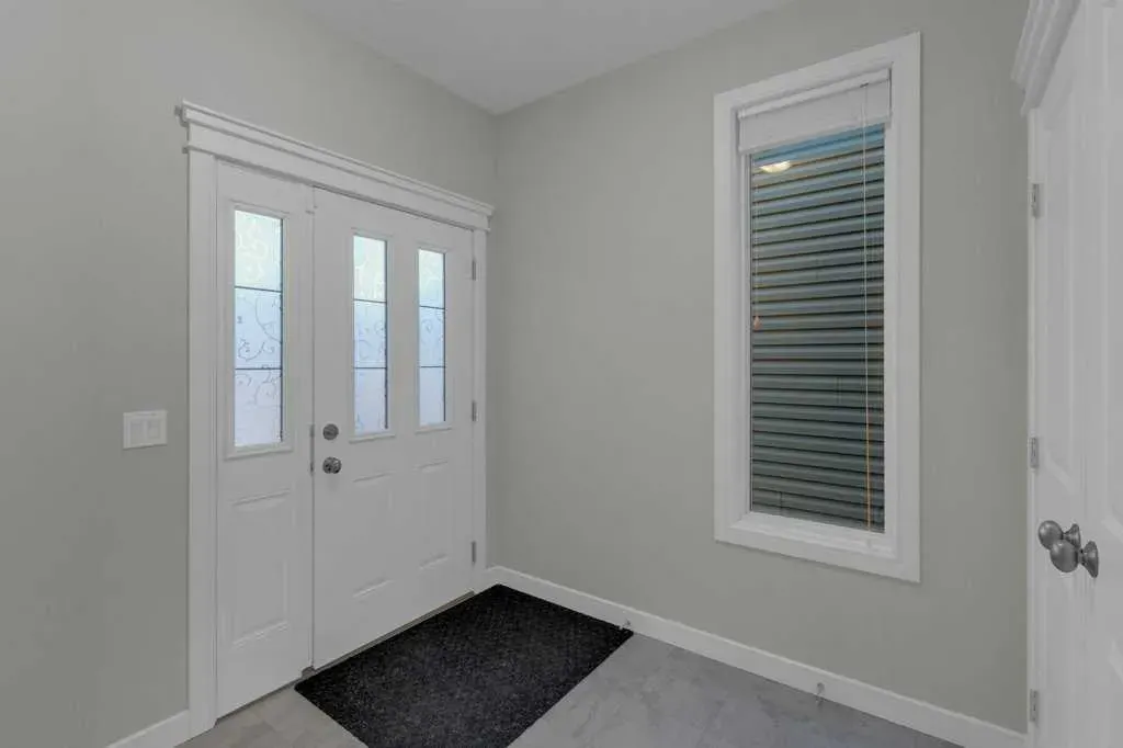 98 Evanscrest Terrace NW