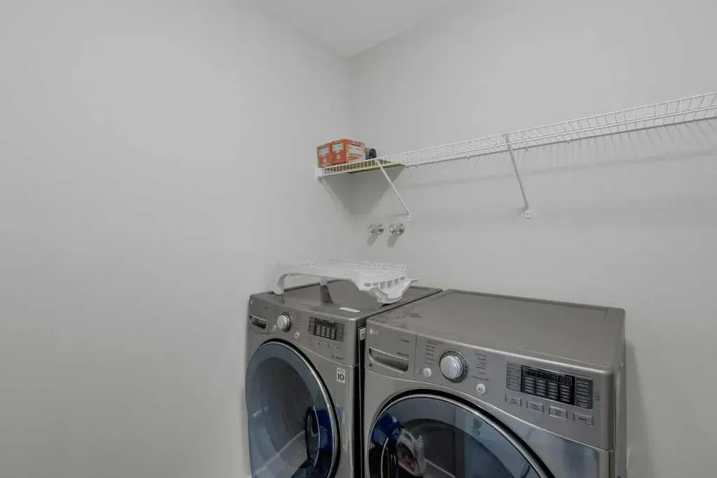 98 Evanscrest Terrace NW