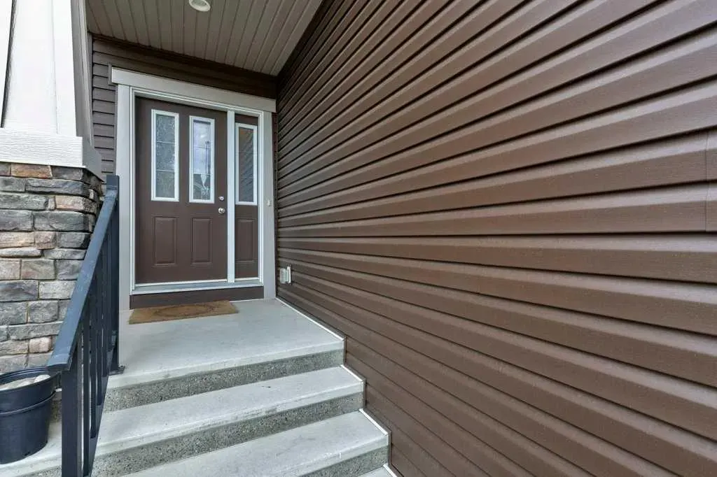 98 Evanscrest Terrace NW