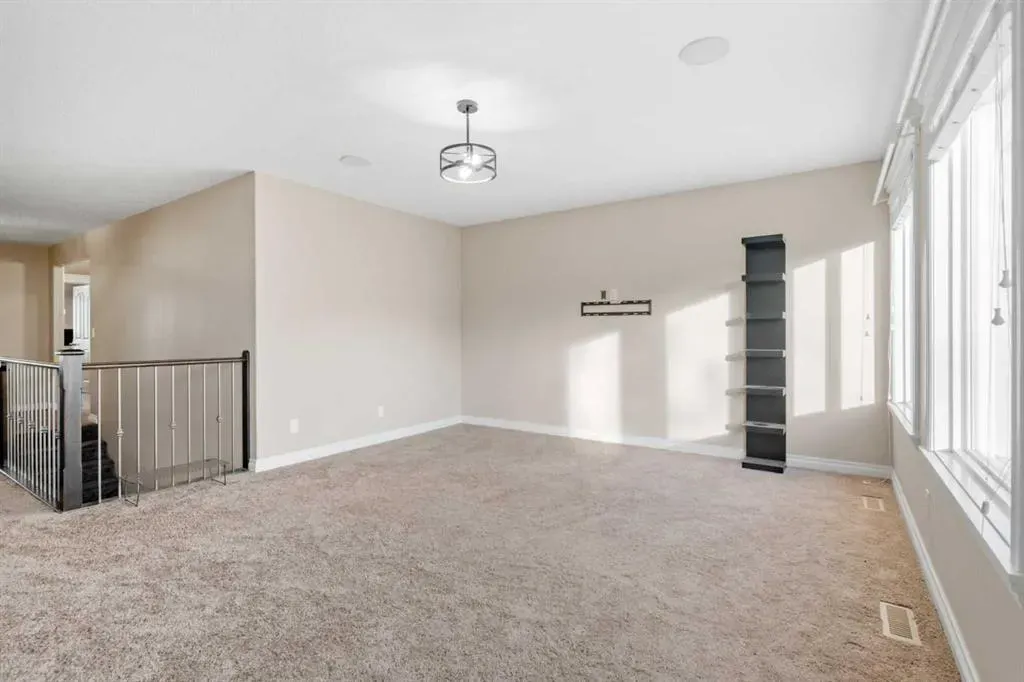 44 Auburn Sound Court SE