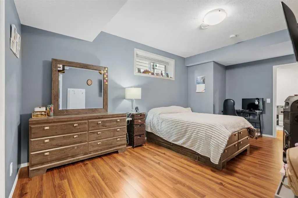 44 Auburn Sound Court SE