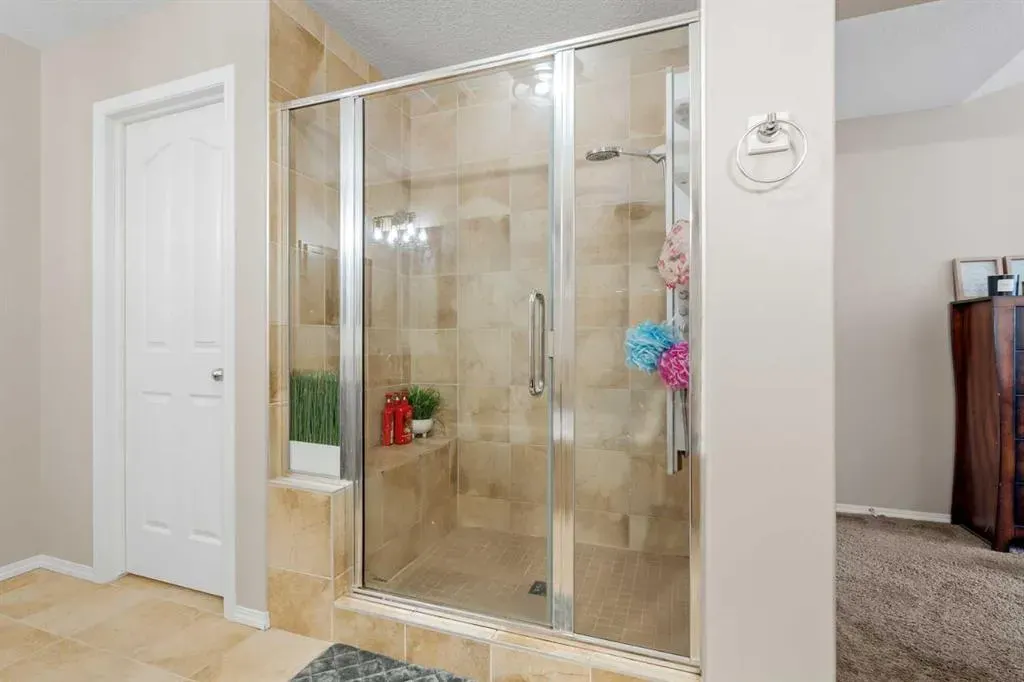 44 Auburn Sound Court SE