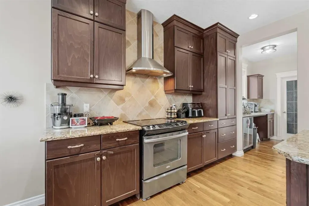 44 Auburn Sound Court SE