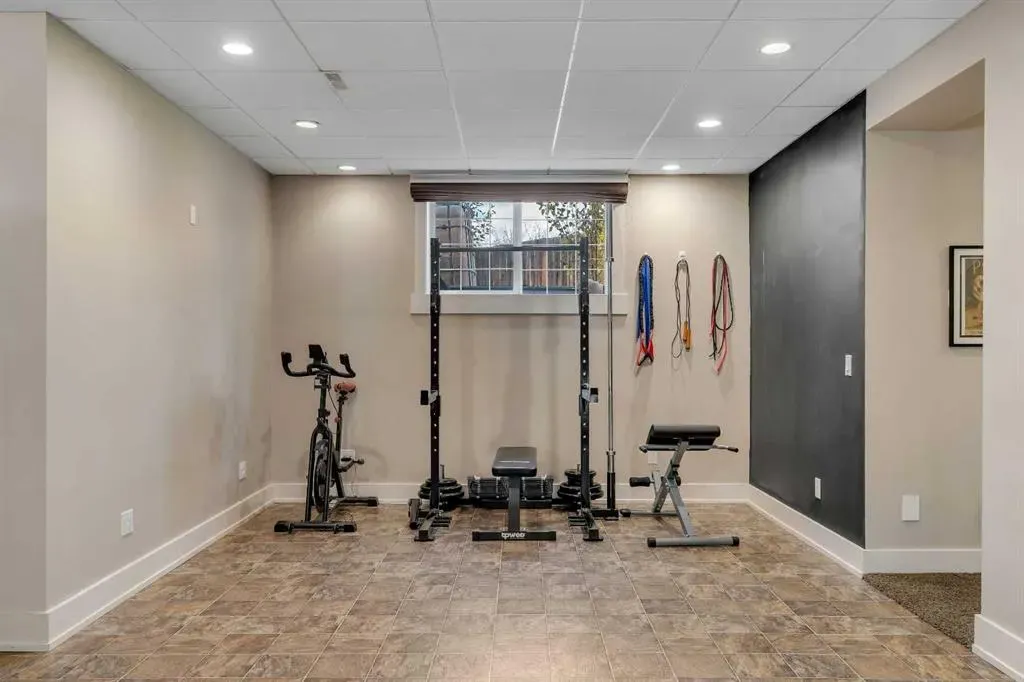 315 Crystal Green Close