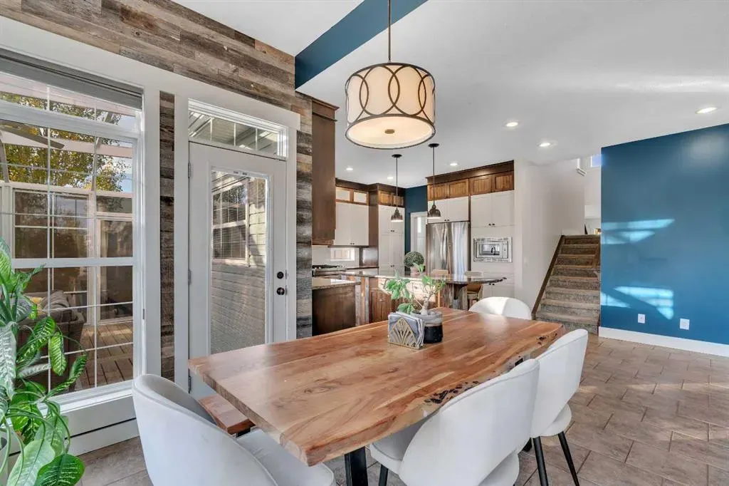 315 Crystal Green Close