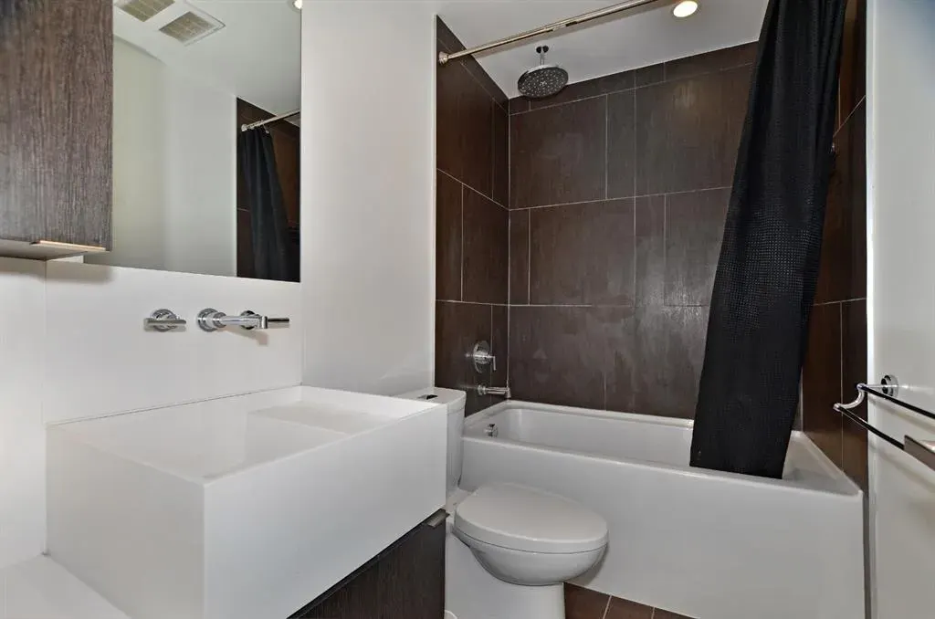 615 6 Avenue SE, #426