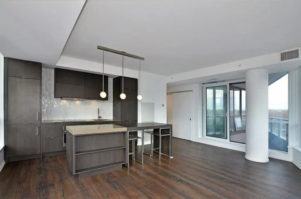 615 6 Avenue SE, #426