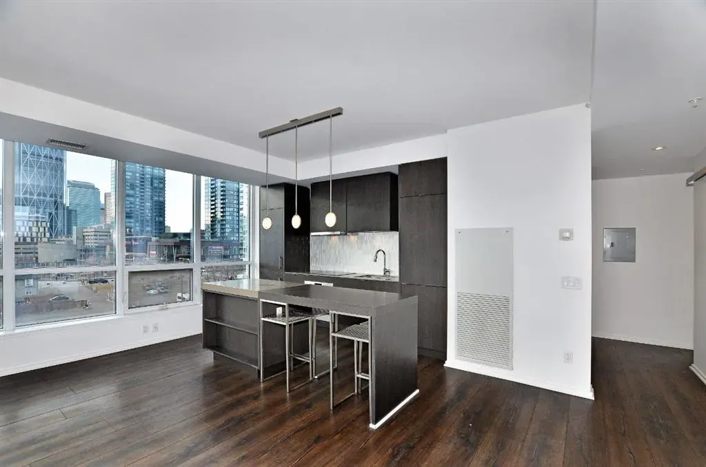 615 6 Avenue SE, #426