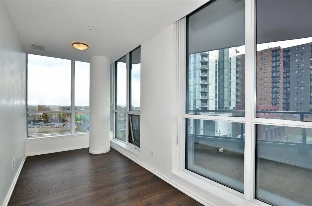 615 6 Avenue SE, #426