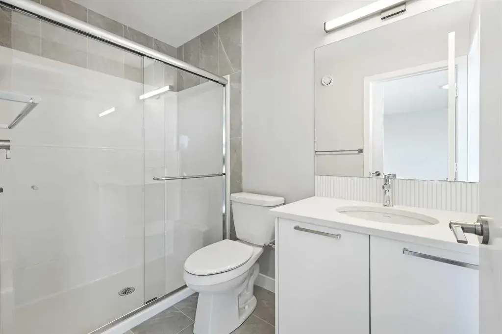 7031 Rangeview Avenue SE