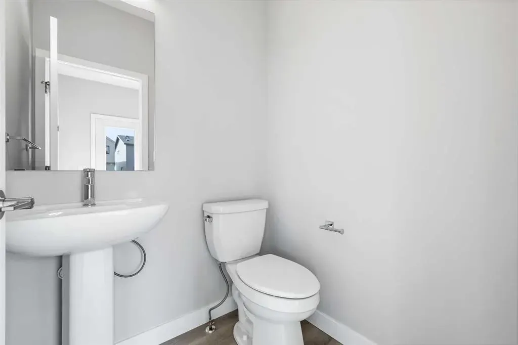 7019 Rangeview Avenue SE