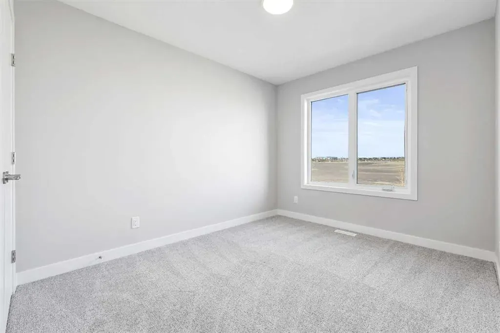 7019 Rangeview Avenue SE