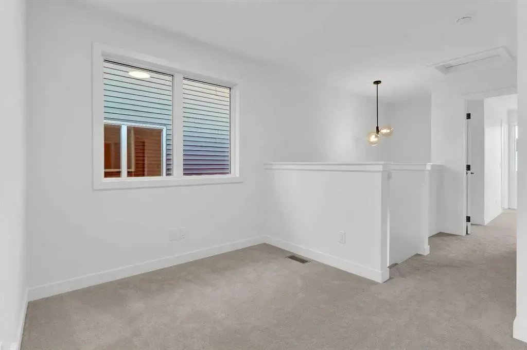 164 Cobblestone Gate SW