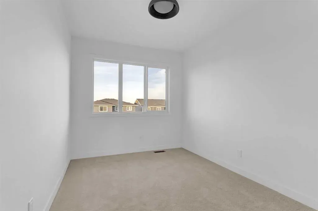 164 Cobblestone Gate SW