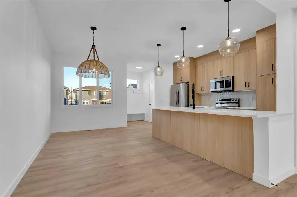 164 Cobblestone Gate SW