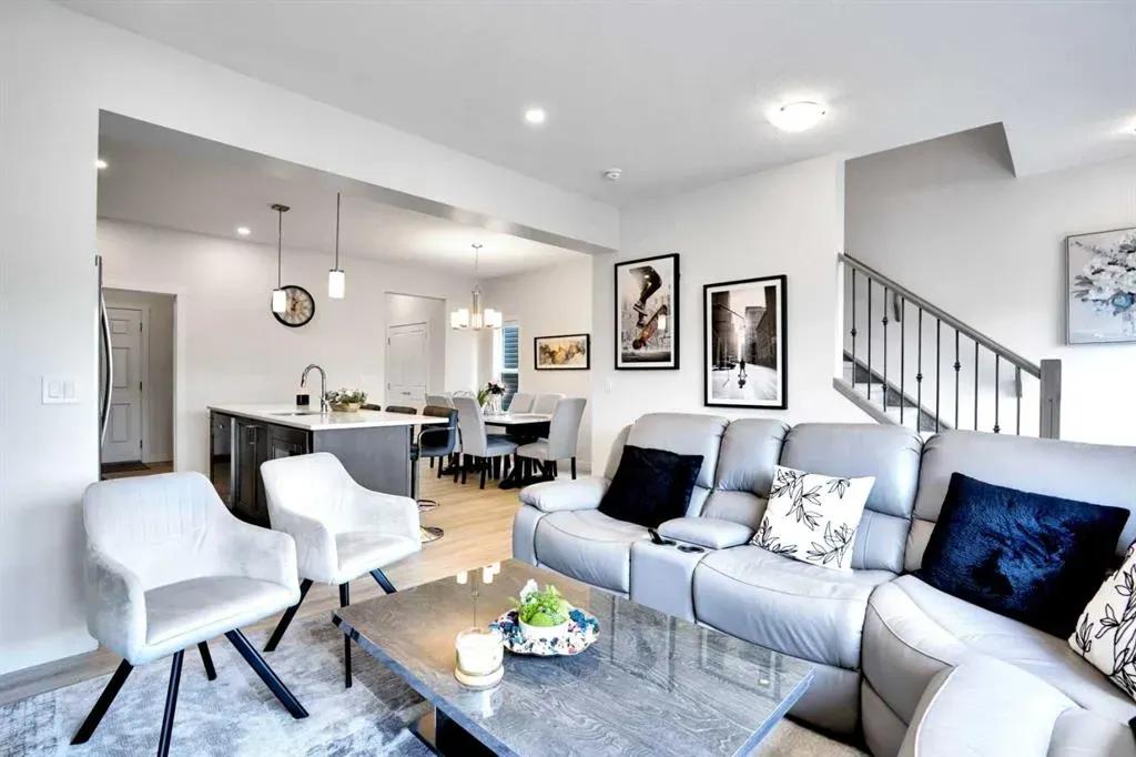 1457 Bayview Point SW