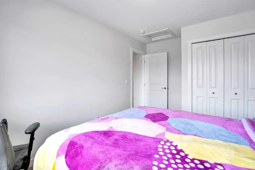 1457 Bayview Point SW